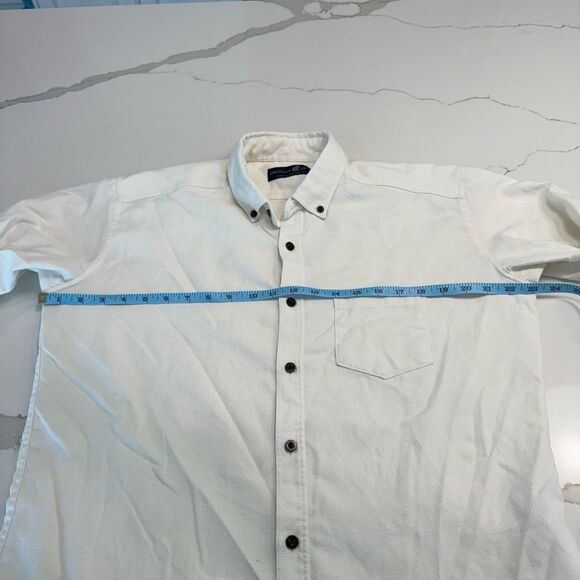 Men's White Button-Up Shirt - Picture 2 of 7